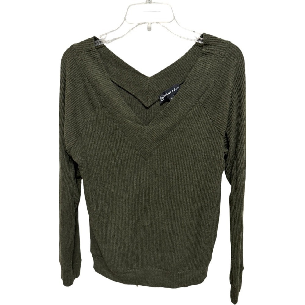 Wantable Forest Green Light Weight VNeck Sweater Size Medium Holiday Party